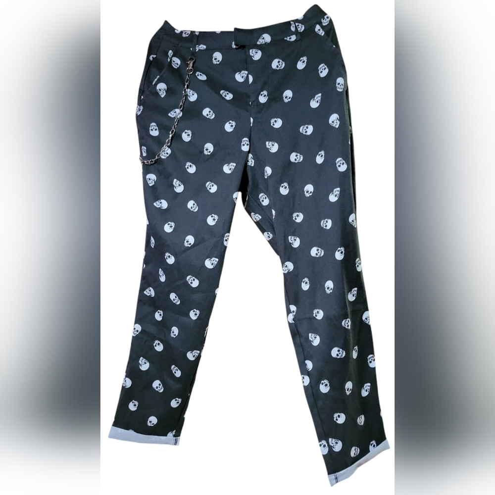 NWT Hot Topic Black Chain Skull Print Trousers- Size L